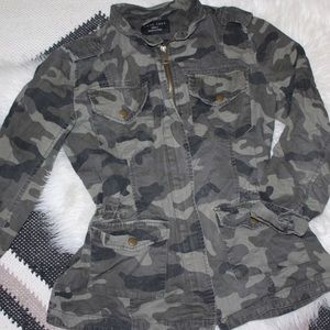 Love Tree camo jacket
